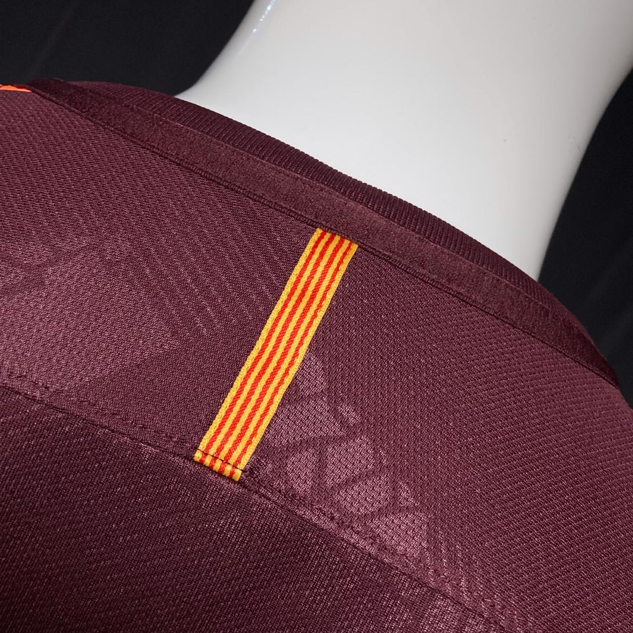 2017-18 Barcelona Third Nike 847253-683 Detail Belakang