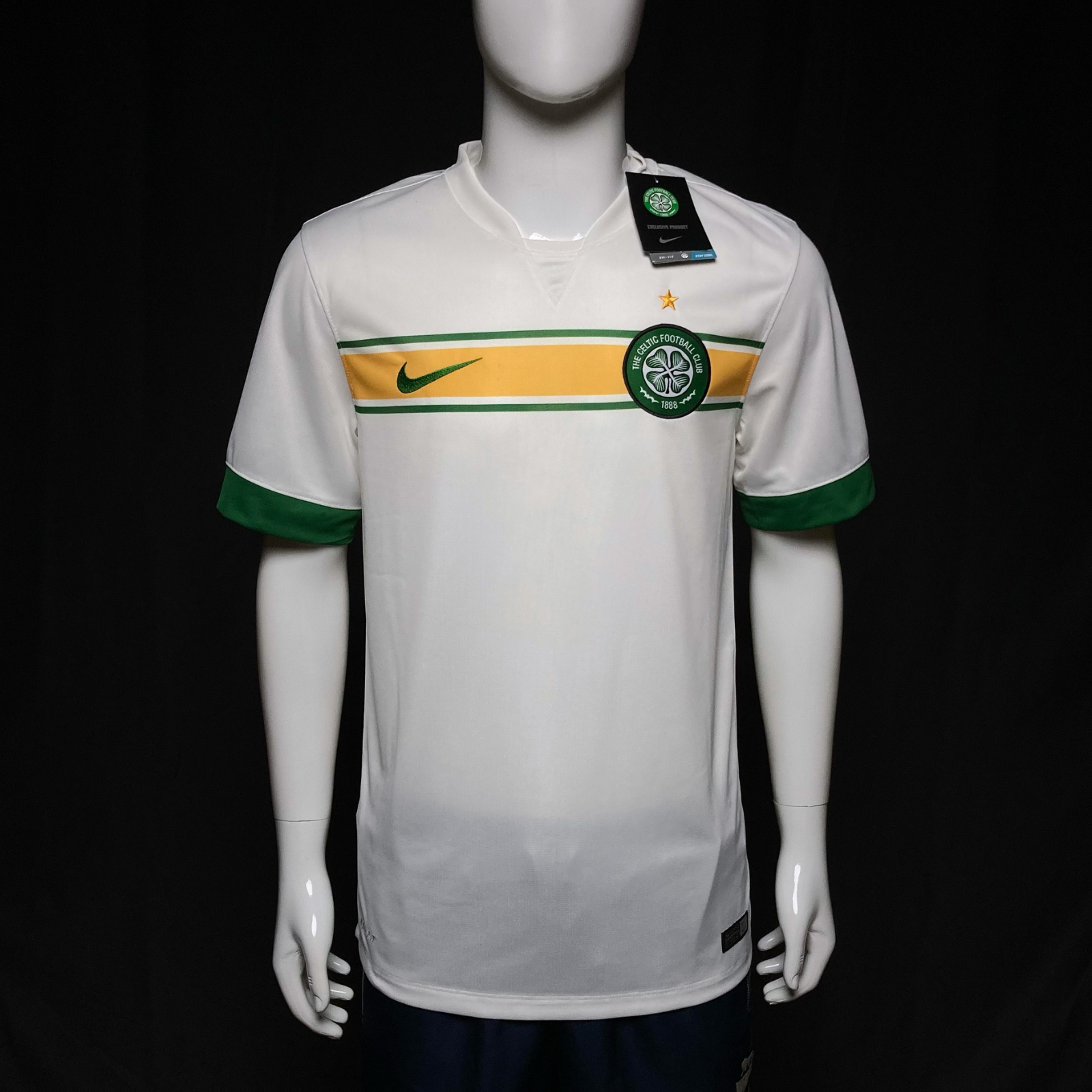 27Feb26 2014-15 Celtic FC Third Nike 618739-105