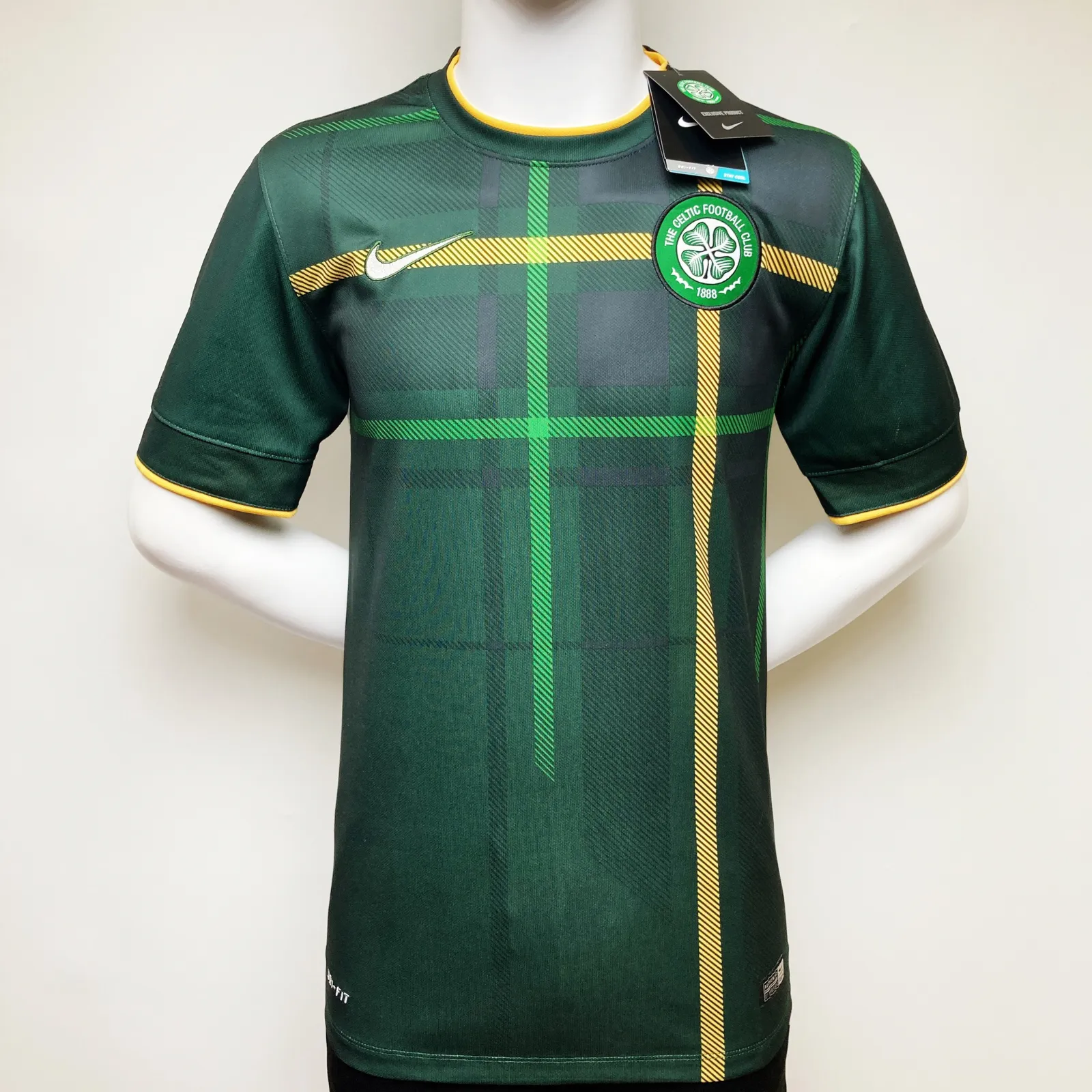 11OCT26 2014-15 Celtic FC Away Nike 618741-397