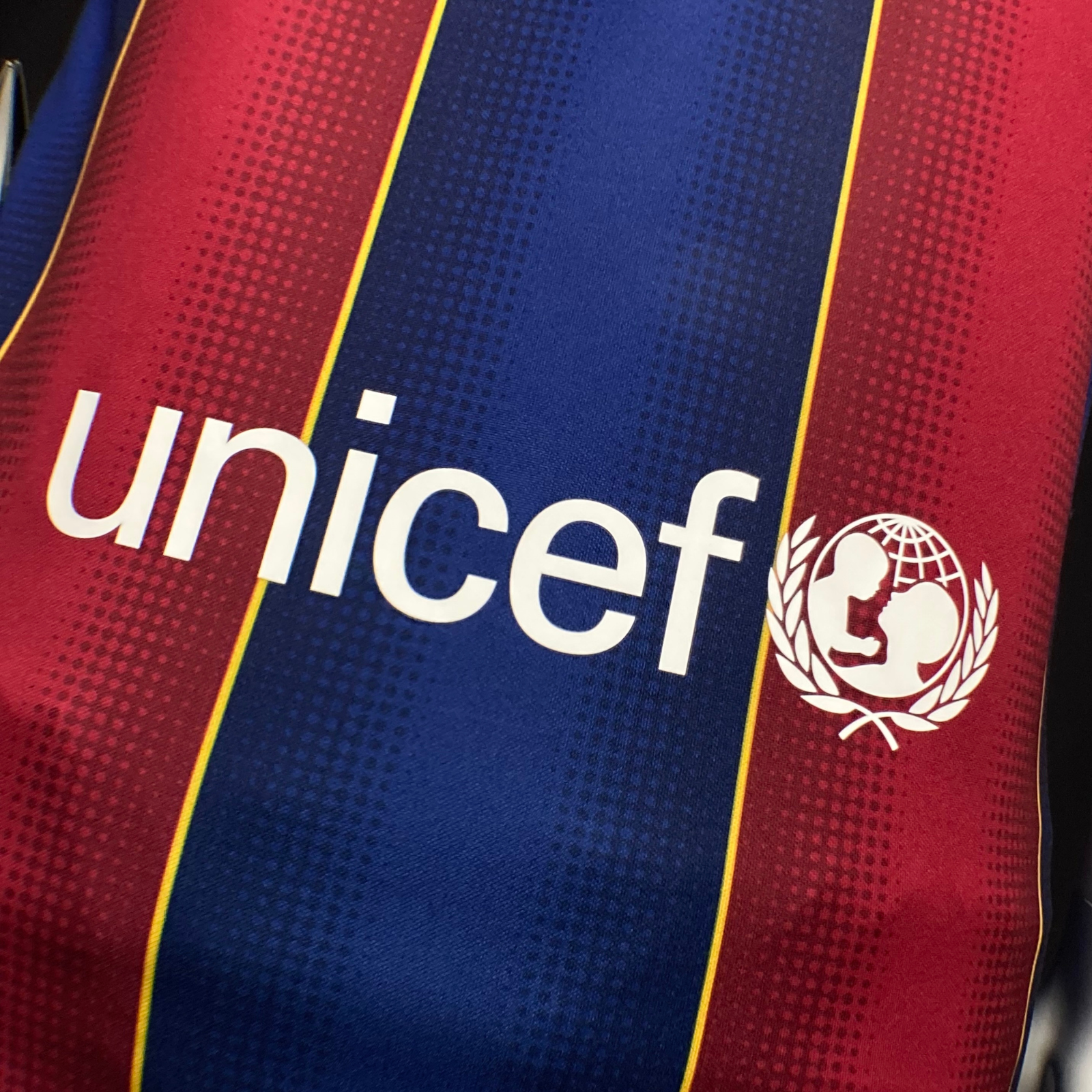 13MAR26 2020-21 Barcelona Home Nike CD4232-456 (3)