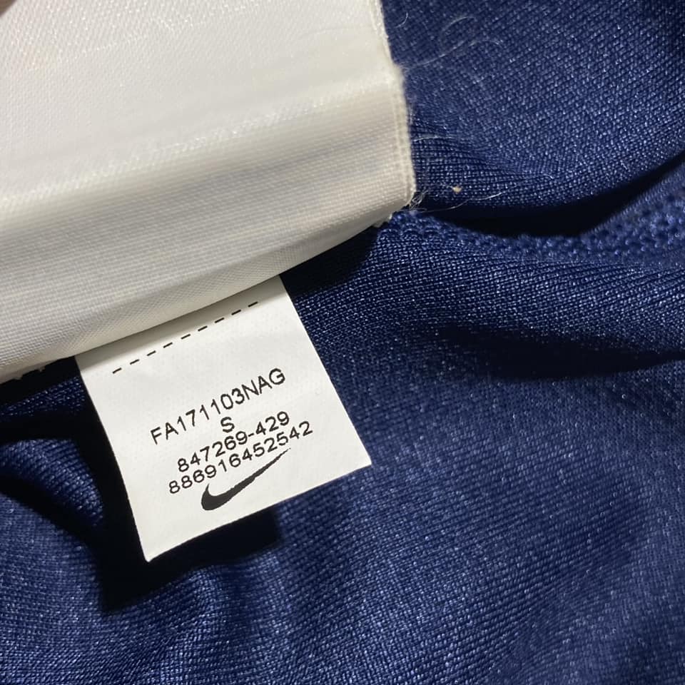 2017-18 Paris Saint Germain Home Nike 847269-429 mpn