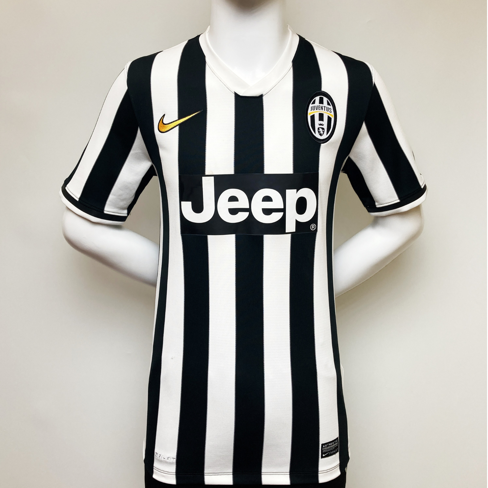 20SEP26 2013-14 Juventus Home Nike 533056-107