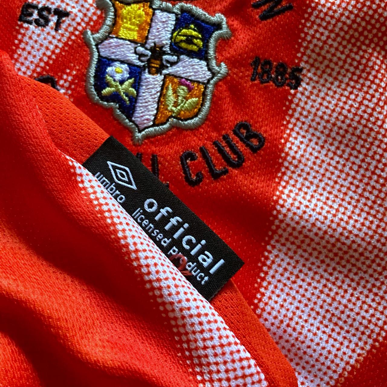 2022-23 Luton Town Home Umbro 97413U Offical